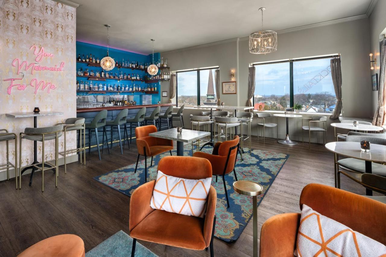 Landmark Inn Marquette Bagian luar foto