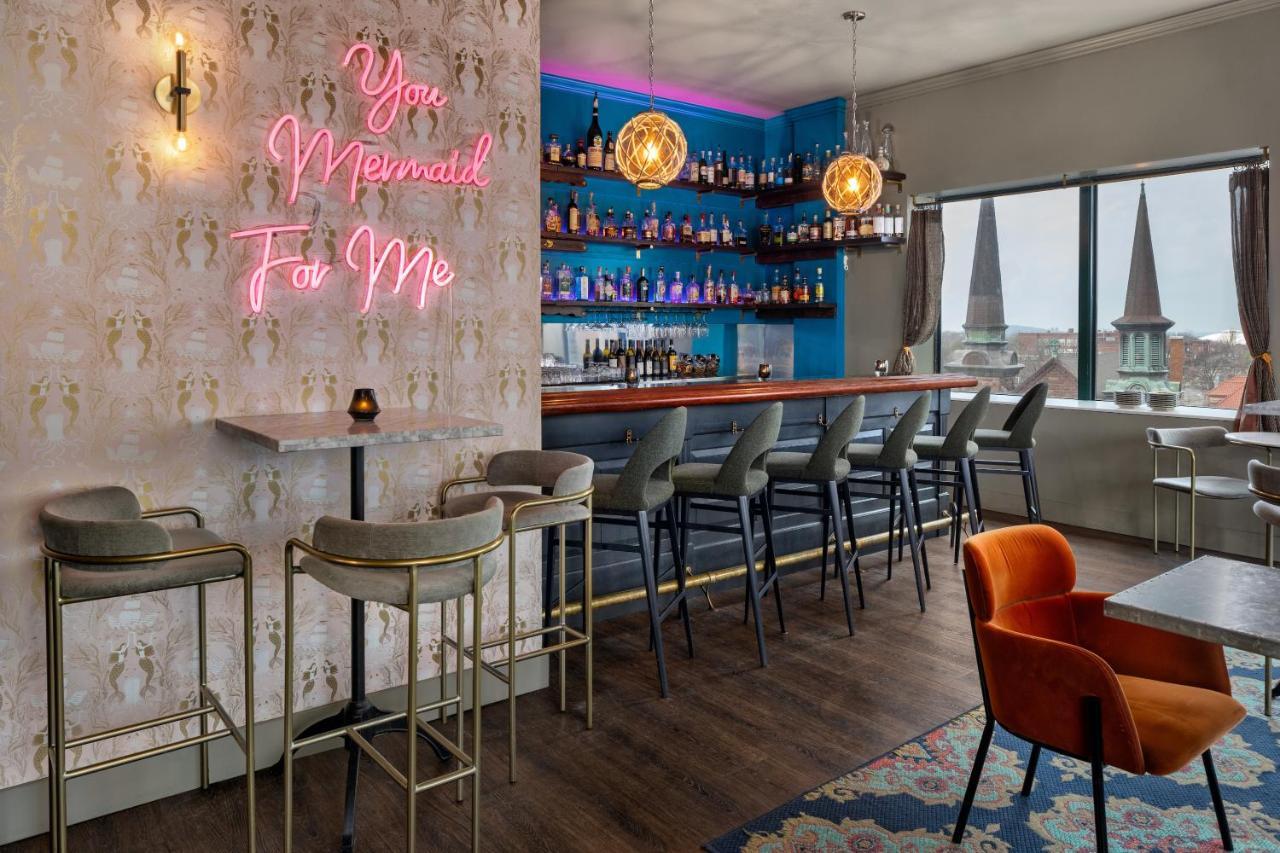 Landmark Inn Marquette Bagian luar foto