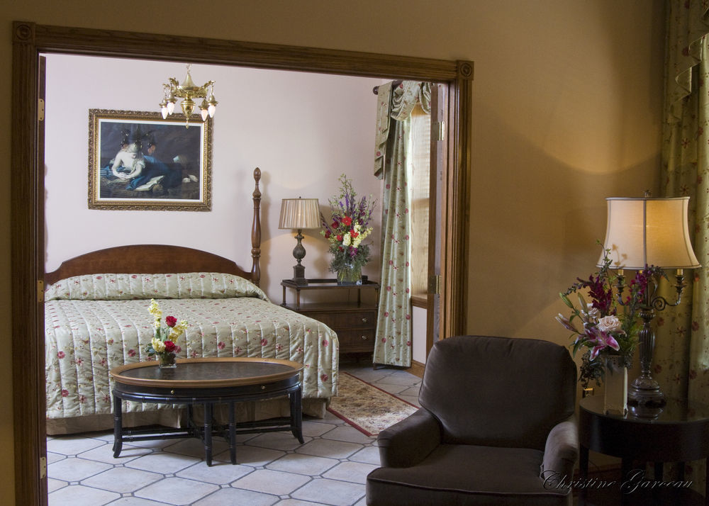 Landmark Inn Marquette Bagian luar foto